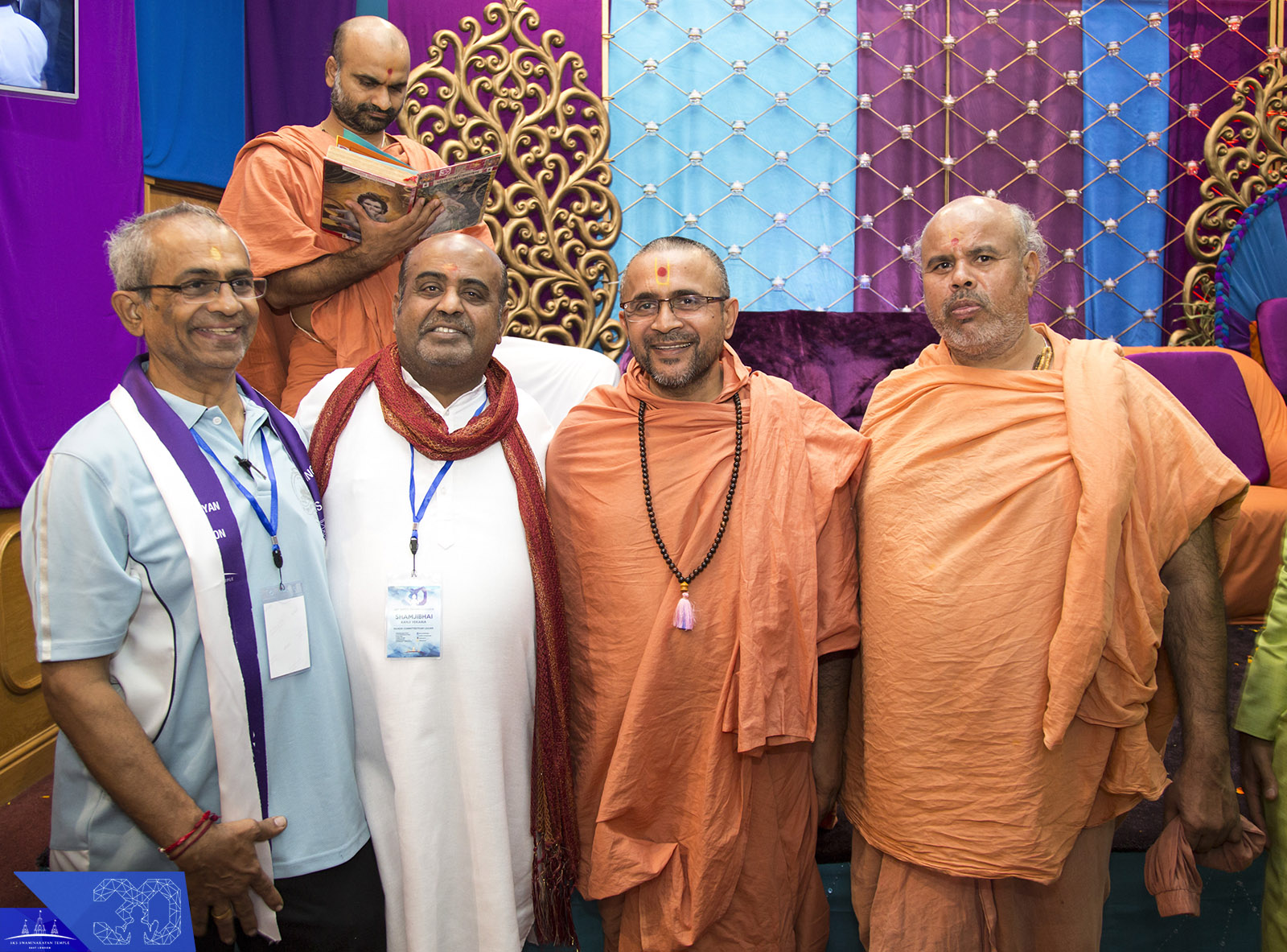 139  - ©1987-2017 SKS Swaminarayan Temple East London